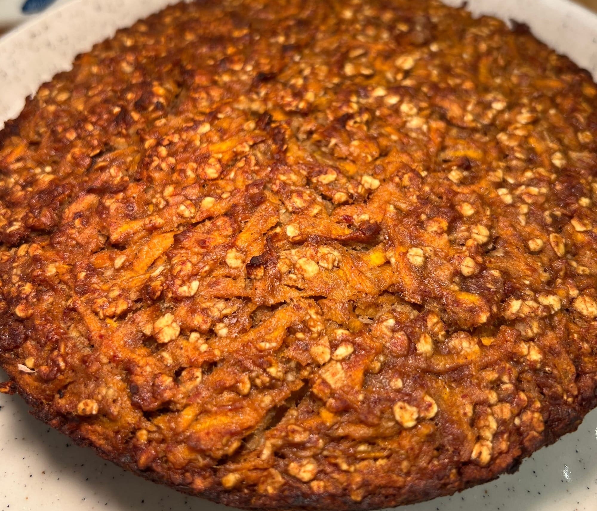 🥕 Кекс с моркови, овесени ядки и фурми